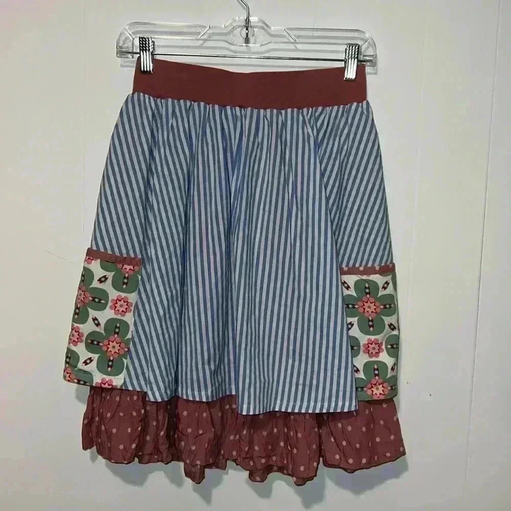 NWT Matilda Jane Girls Small Happy and Free Floating Skirt C16